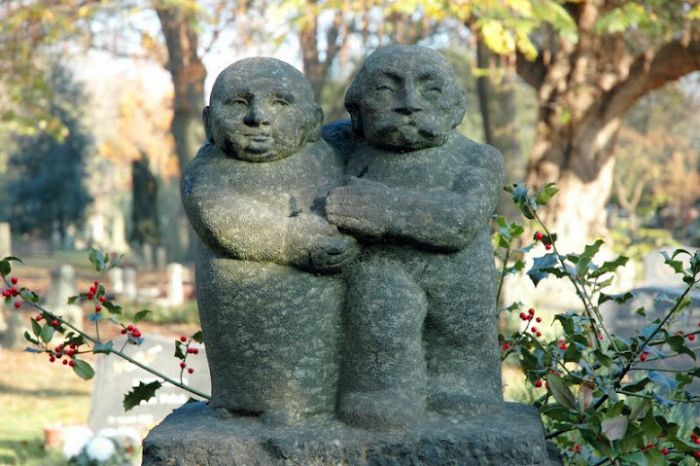 Grafmonument van de familie Rädecker