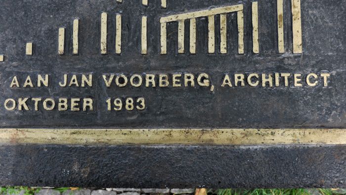 Gedenksteen architect Jan Voorberg