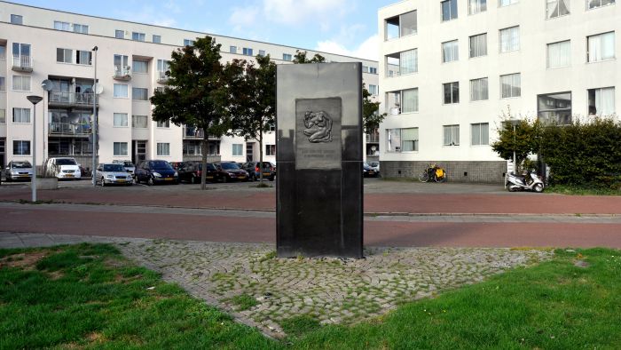 Monument Hollandia Kattenburg