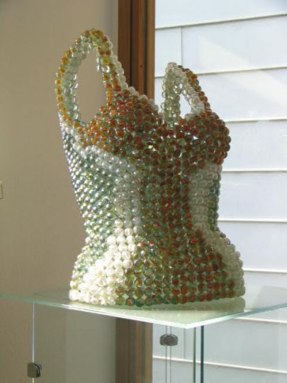 Gesmolten glazen jurk (1996)