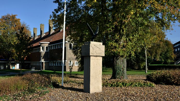 Oorlogsgedenkteken Slachtoffers Tuindorp Oostzaan