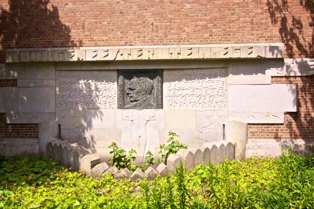 Monument Burgemeester Tellegen